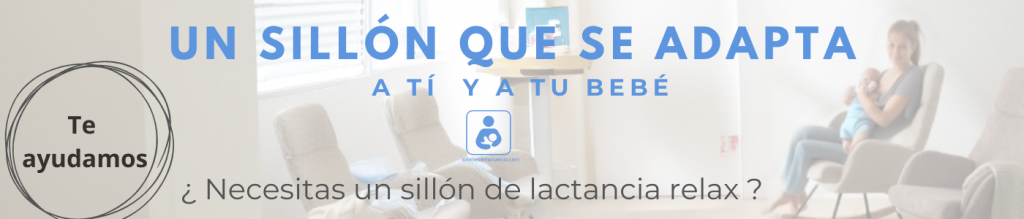 Sillones de lactancia relax en una sala de lactancia con madre y bebé